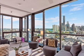Prime Located Luxe 2 BR Sky Home/Sensational Views